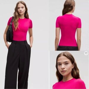 Lululemon Wundermost Ultra-Soft Nulu Hip-Length Crewneck Shirt - Passionate